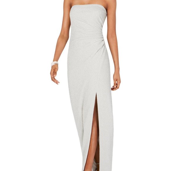 Adrianna Papell Dresses & Skirts - Adrianna Papell Formal Evening Dress